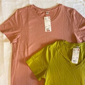 Uniqlo Supima Cotton T-shirts size Small